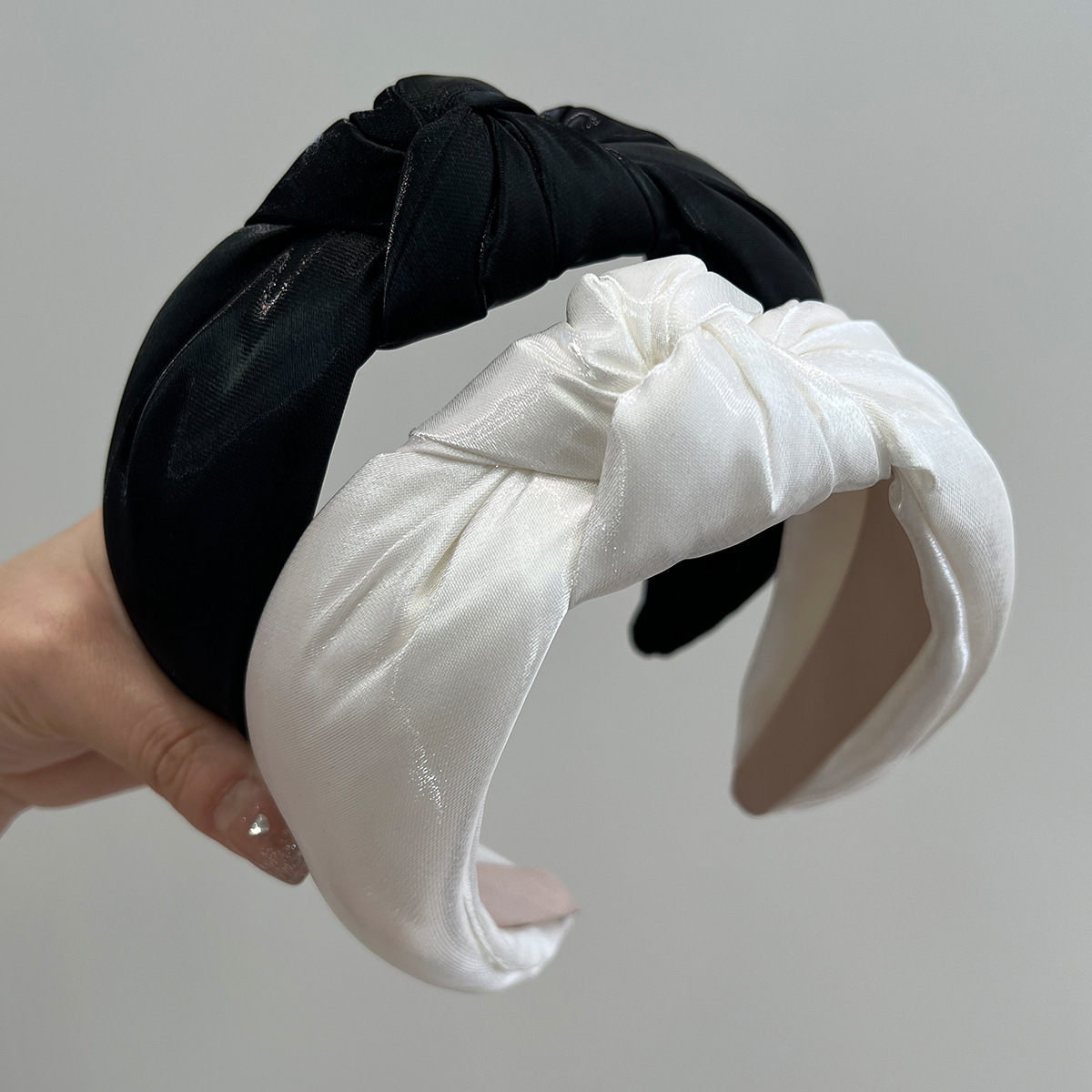 Elegancka opaska na głowę z je – Women Accessories Shop Design recenzja i cena